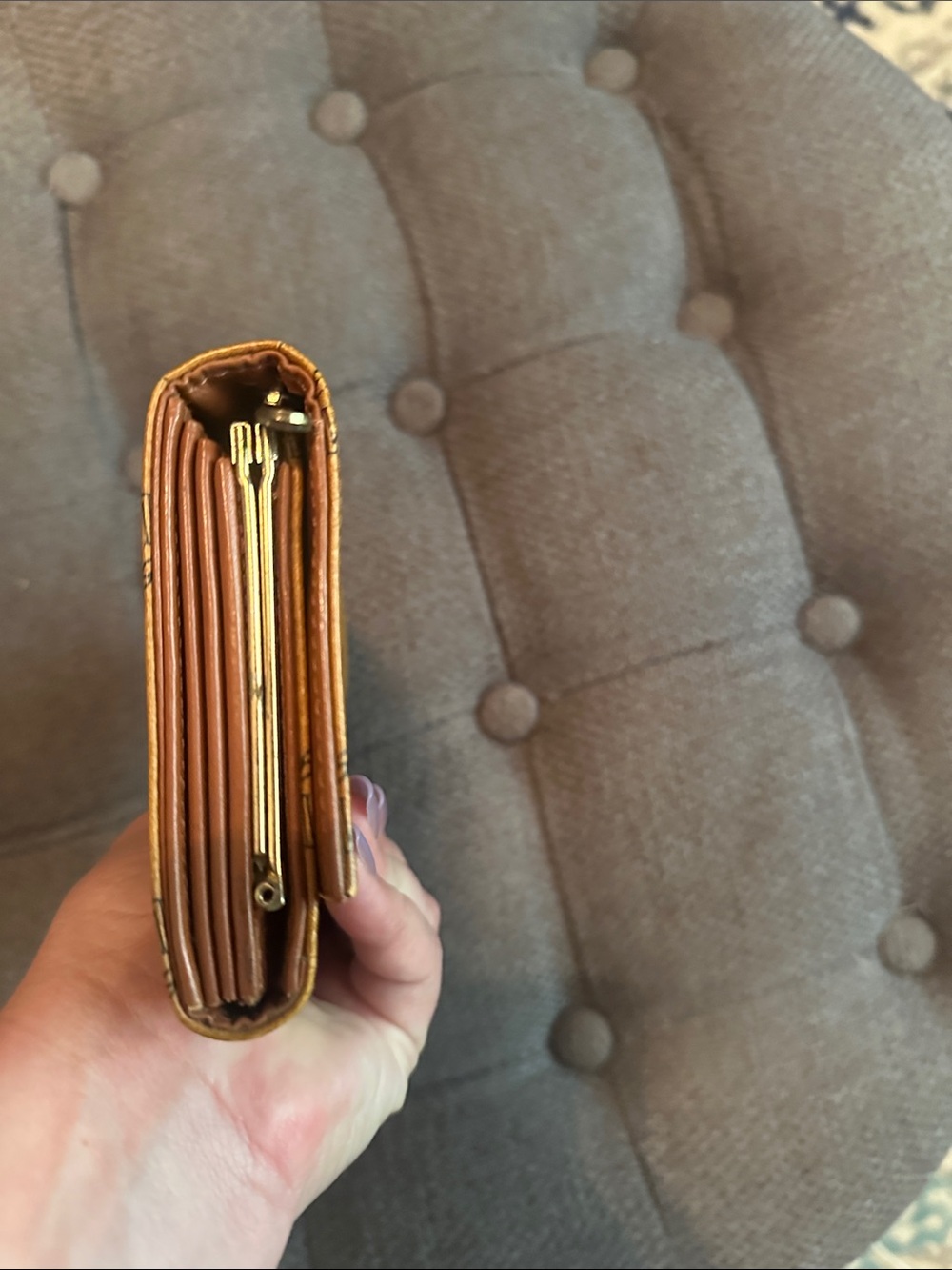 Amazing condition MCM cognac color wallet - Picture 4 of 10